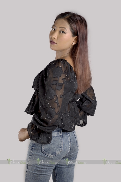 Avery gurung – Gallery 7